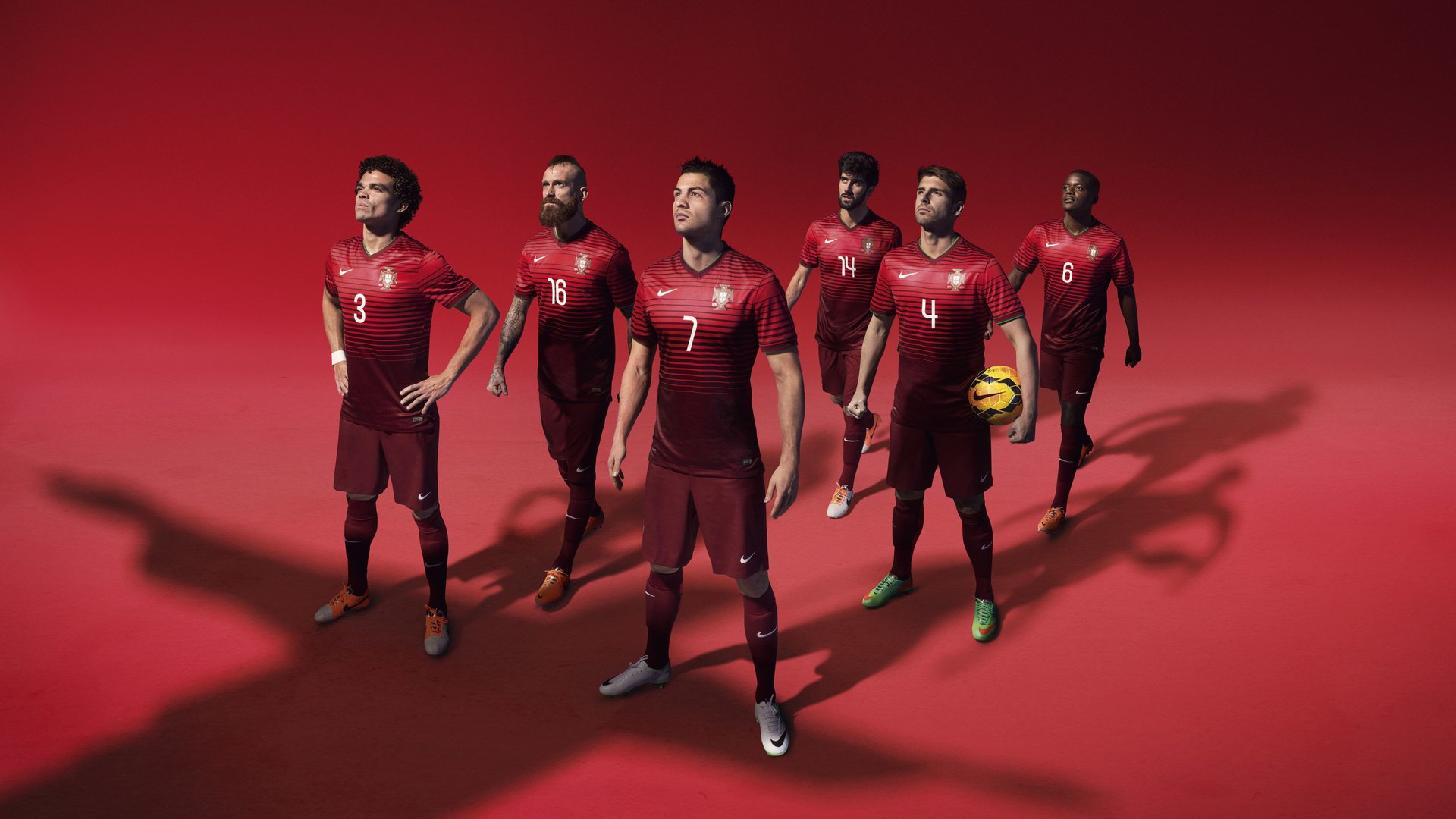 中国足球中场压制效果与控球率关联图，中场球员控球技巧